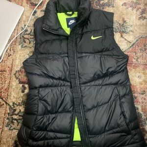 Nike vest SOLD